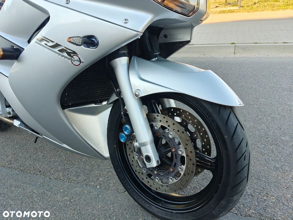 Yamaha FJR - 9