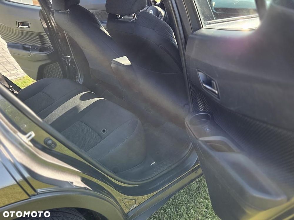 Toyota C-HR 1.2 T Active - 16