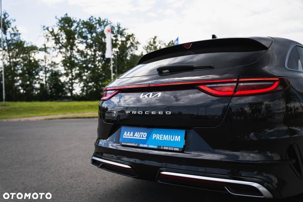 Kia ProCeed - 14