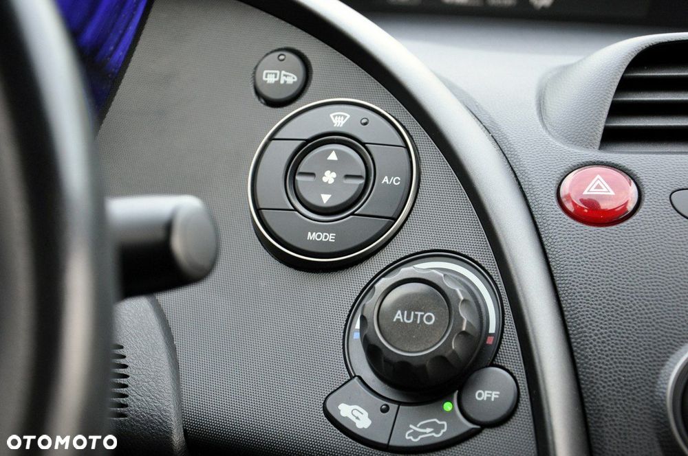 Honda Civic 1.8 Sport - 8