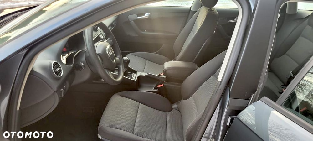 Audi A3 Sportback - 10