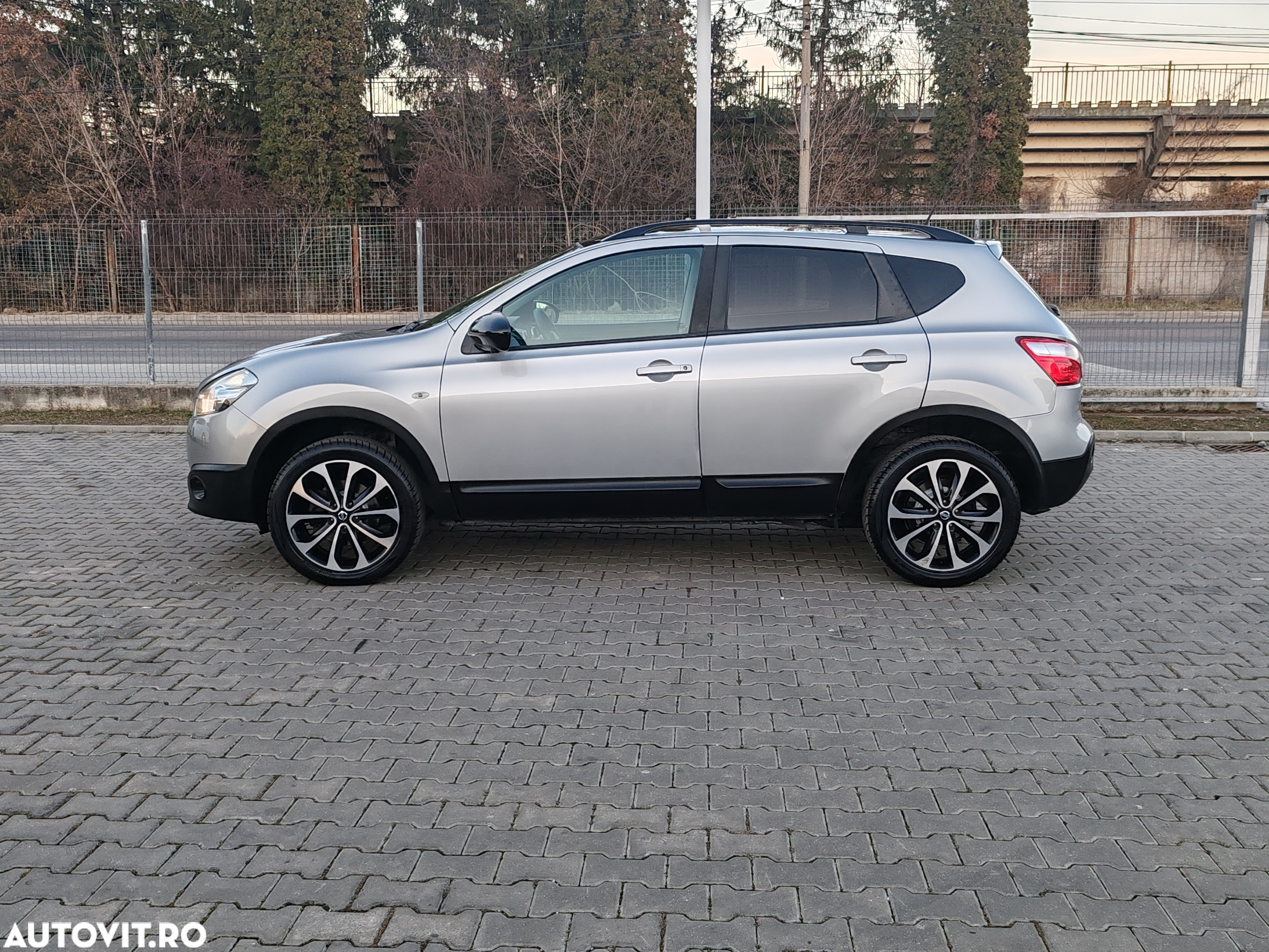Nissan Qashqai 1.5 DCI TEKNA+ - 22