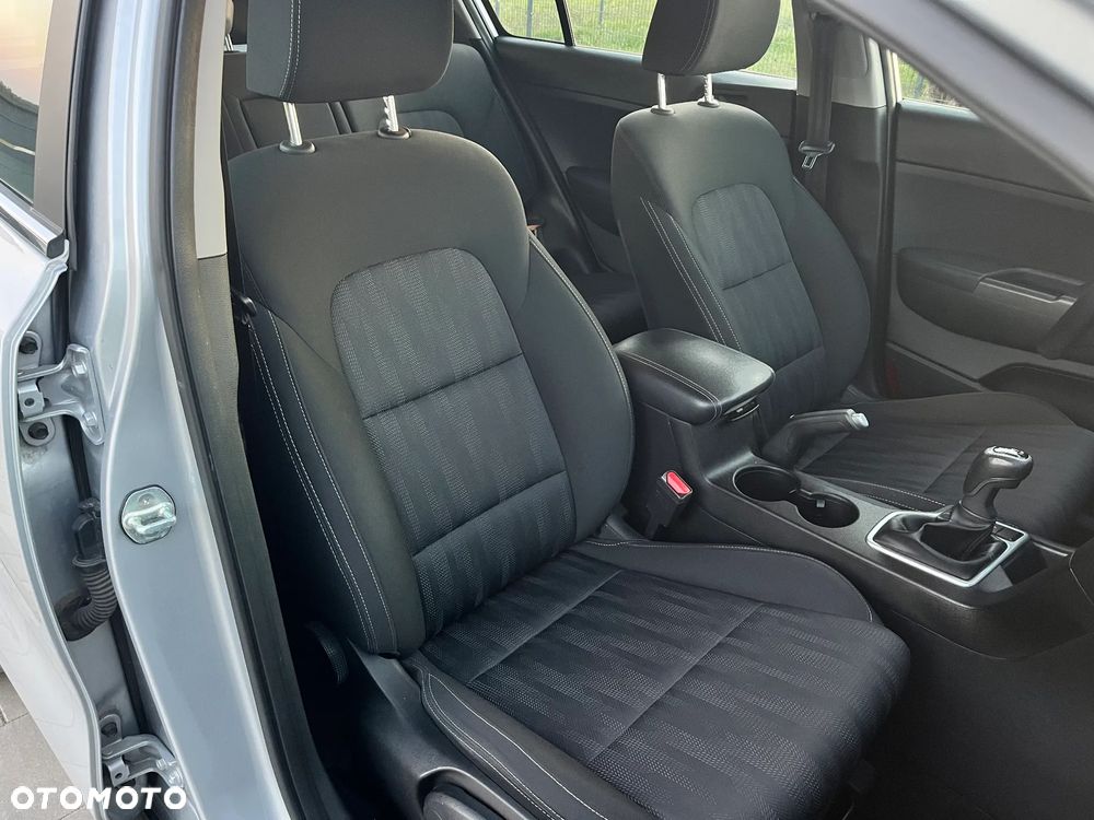 Kia Sportage 1.6 GDI L Business Line 2WD - 18