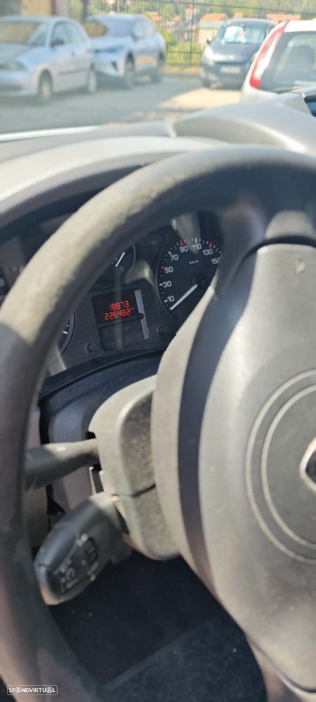 Citroën Berlingo L2 1.6 HDi Nível A - 11