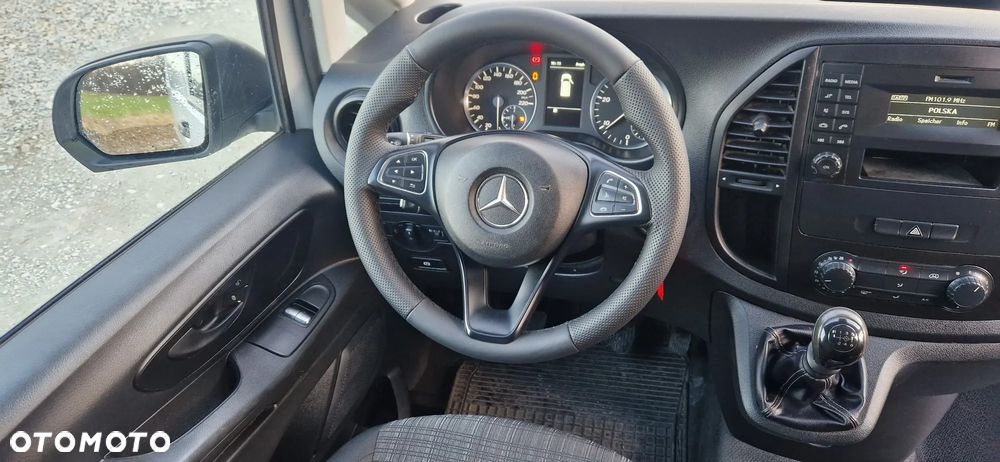 Mercedes-Benz VITO - 16