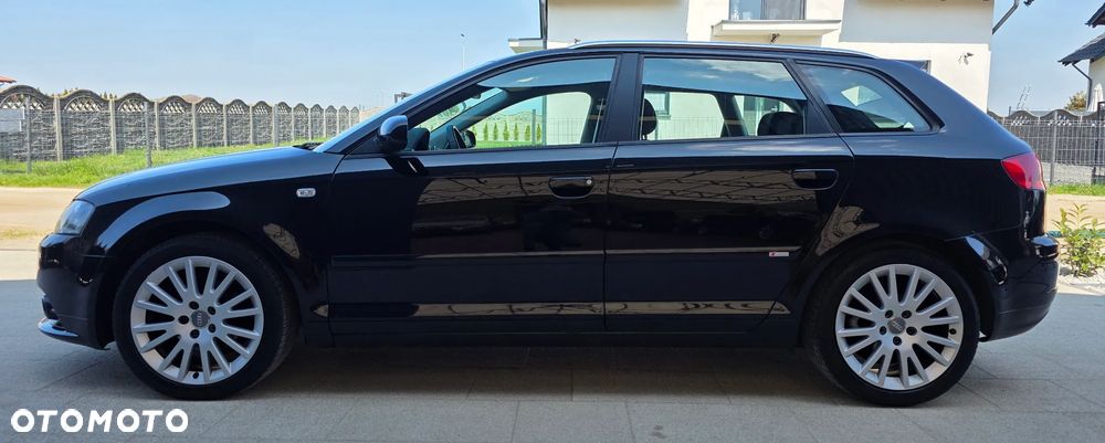 Audi A3 Sportback 1.6 FSI Attraction - 9