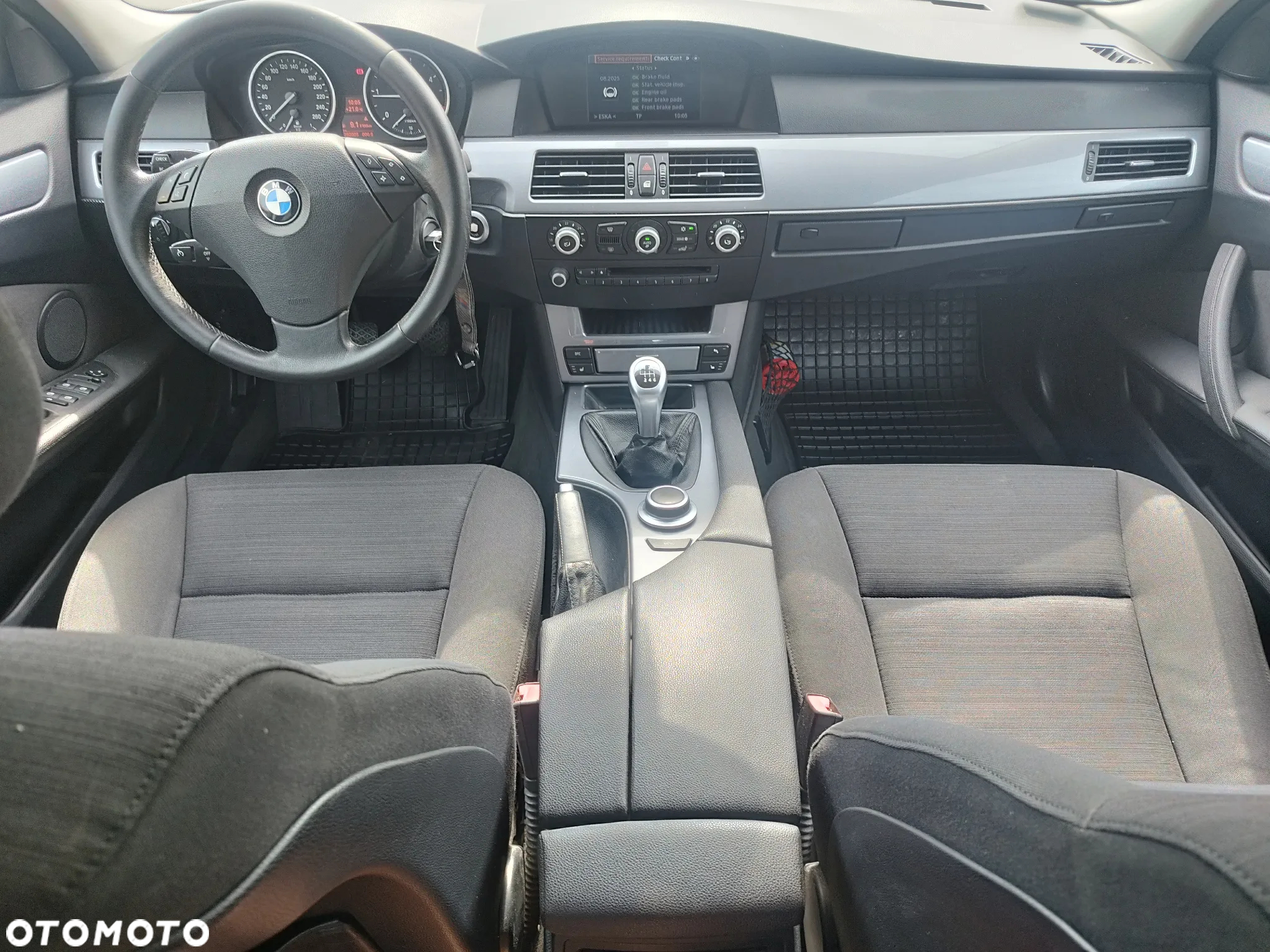 BMW Seria 5 520d - 31
