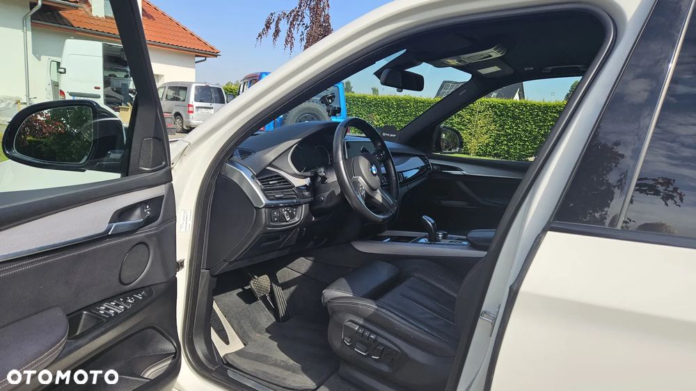 BMW X5 xDrive30d - 12