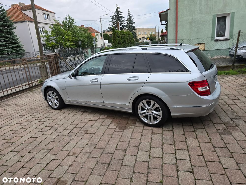 Mercedes-Benz Klasa C 200 CDI BlueEff Avantgarde - 15