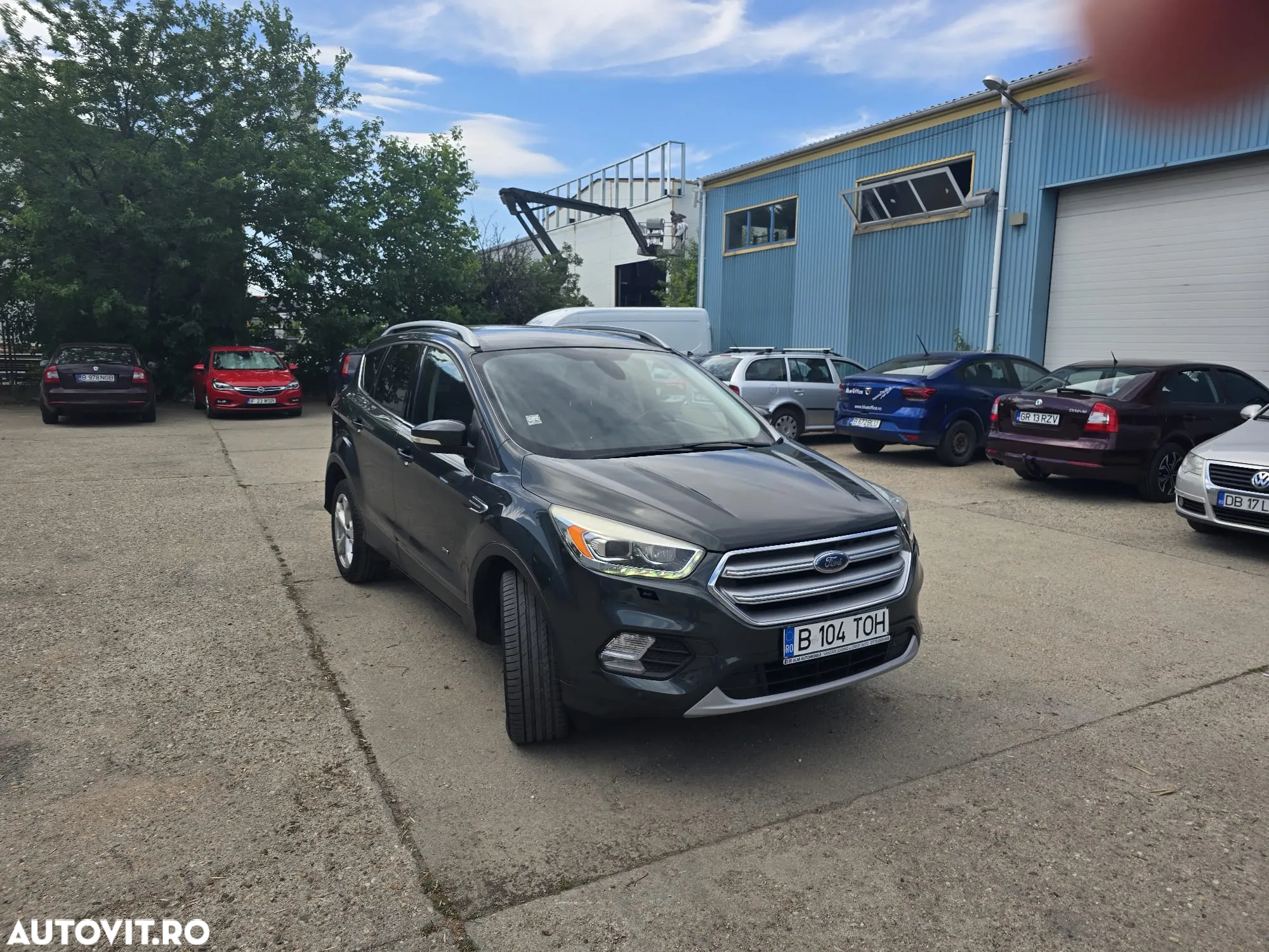 Ford Kuga - 4