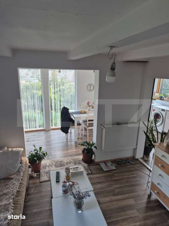 Casa de vacanta  de vanzare, cu vedere panoramica, zona Tudor - Imagine principală: 2/17