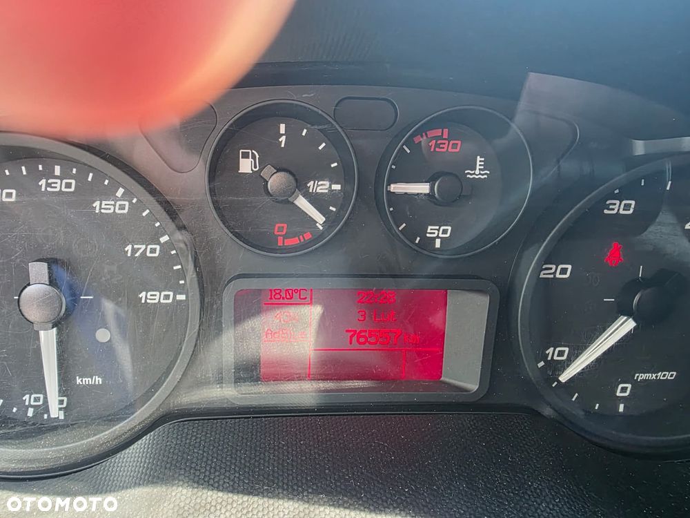 Iveco 35C16 Kontener z Winda 8ep Silnik 3L Bliźniaki 2300 wysoki ! - 17