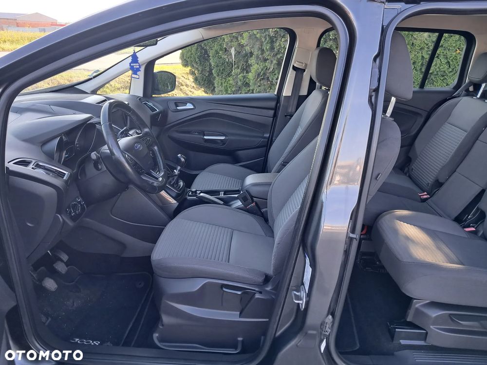 Ford Grand C-MAX - 5