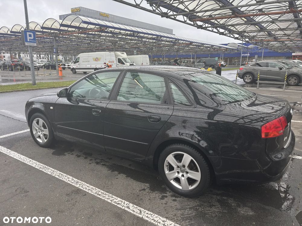 Audi A4 Limousine 2 - 4