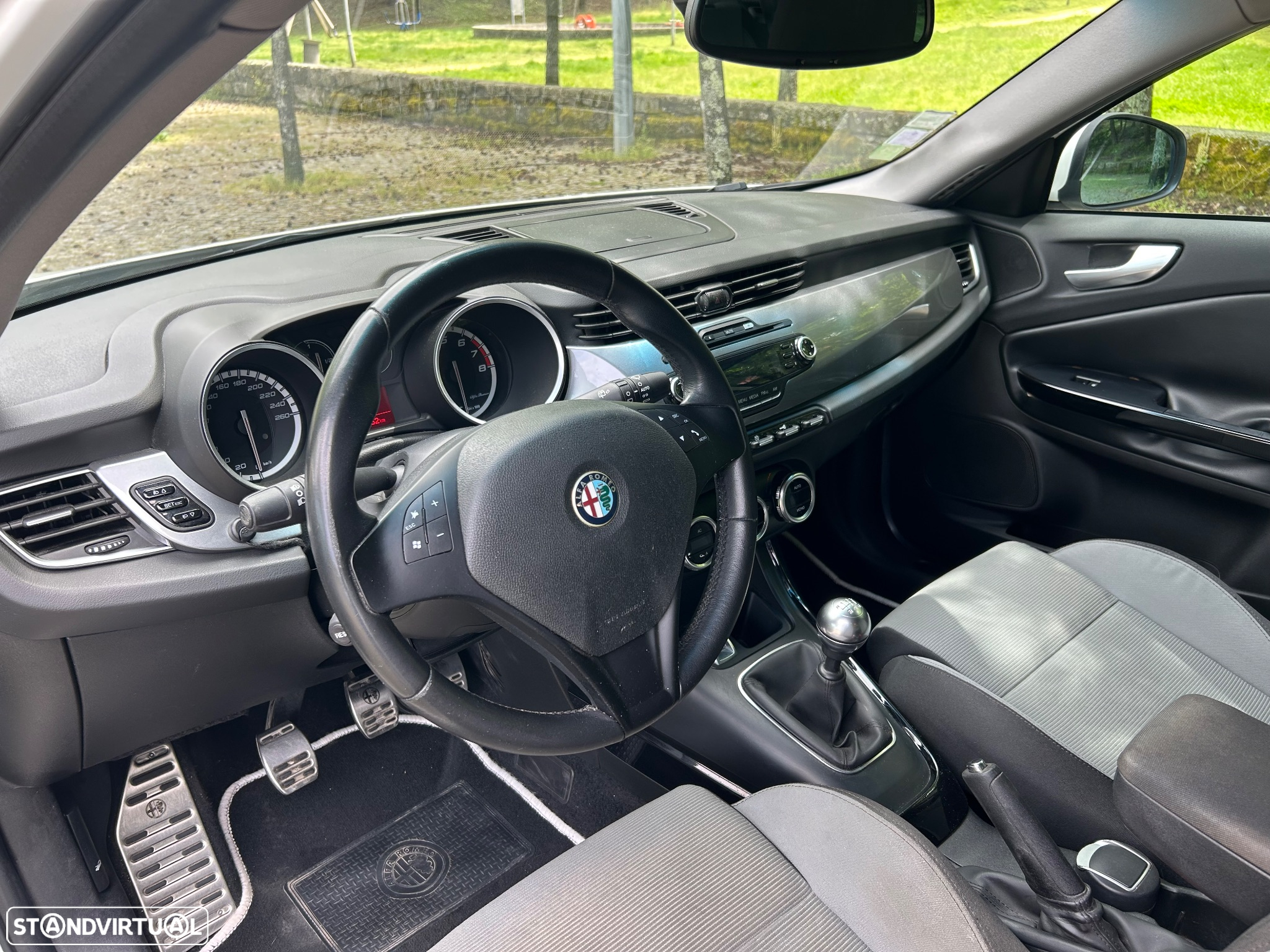 Alfa Romeo Giulietta 1.4 T Multiair Distinctive - 25
