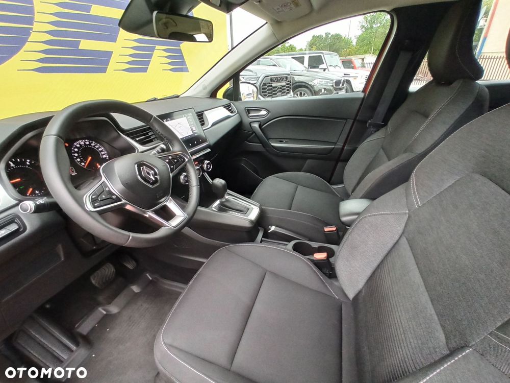 Renault Captur - 32
