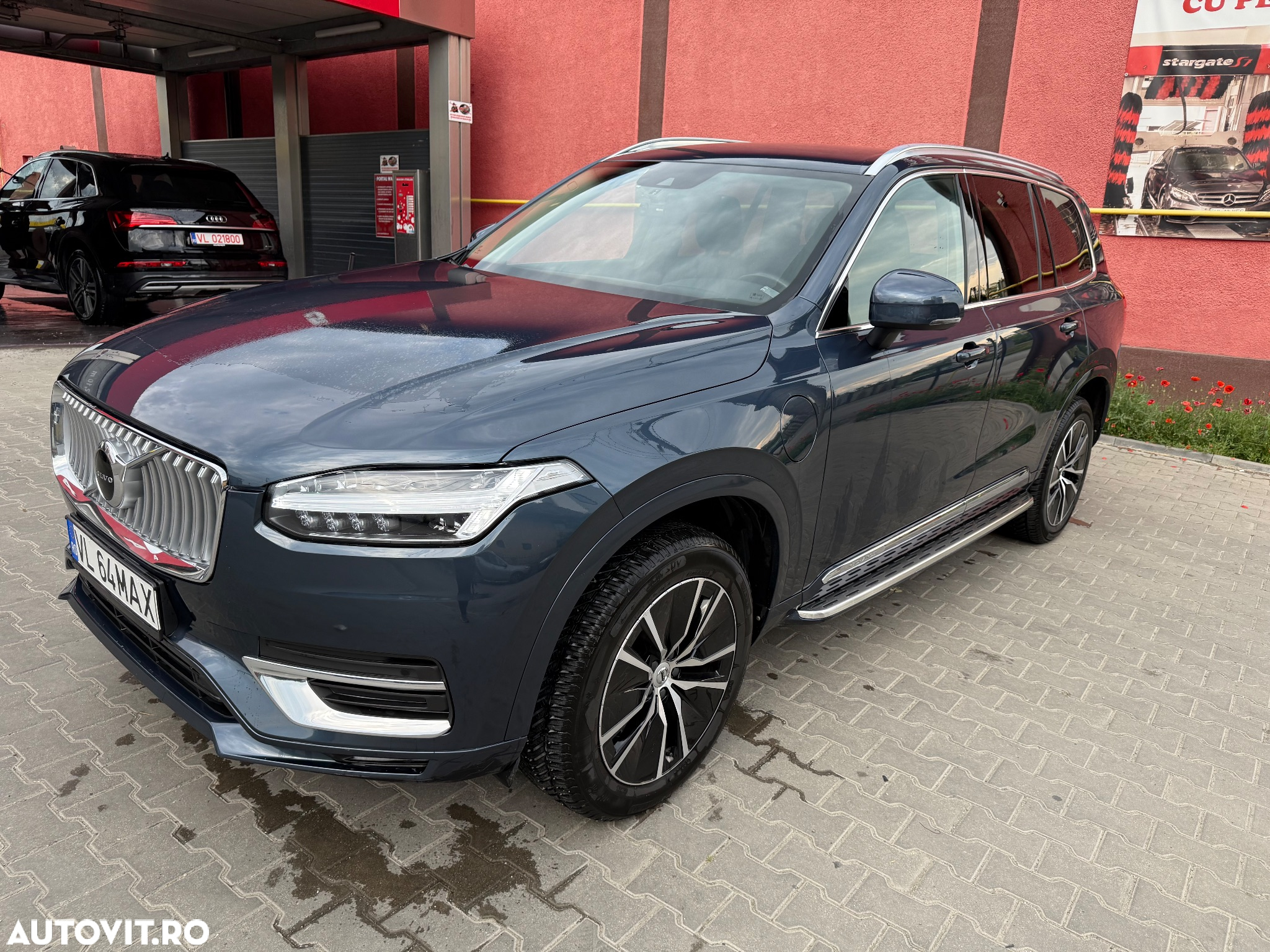 Volvo XC 90 AWD T8 Twin Engine Geartronic RDesign - 24