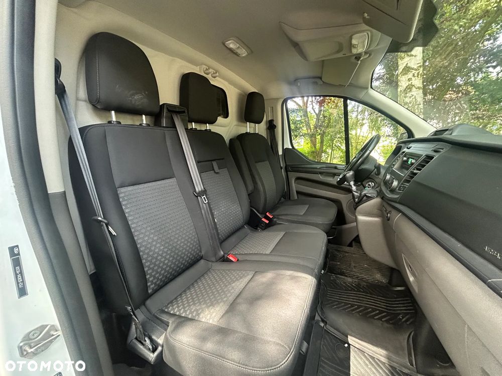 Ford Transit Custom - 17