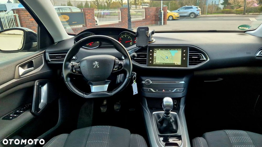 Peugeot 308 BlueHDi 150 Stop & Start Business-Line - 19