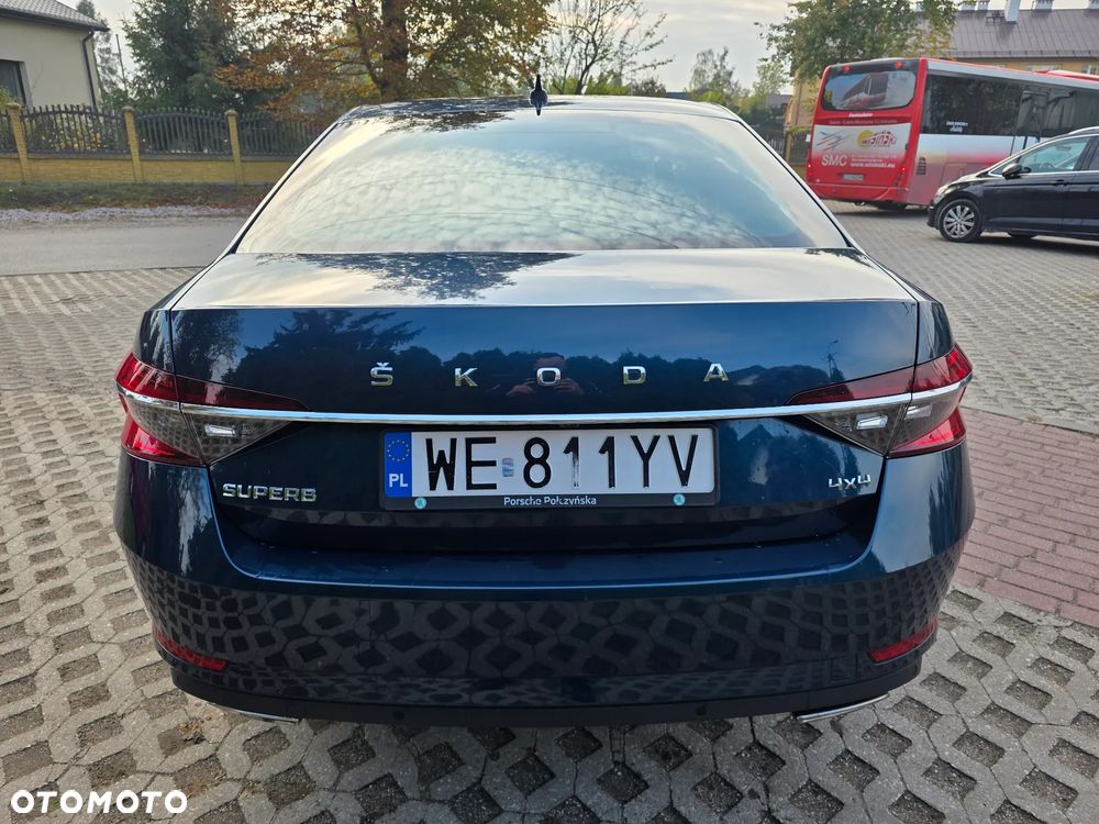 Skoda Superb 2.0 TSI 4x4 L&K DSG - 11
