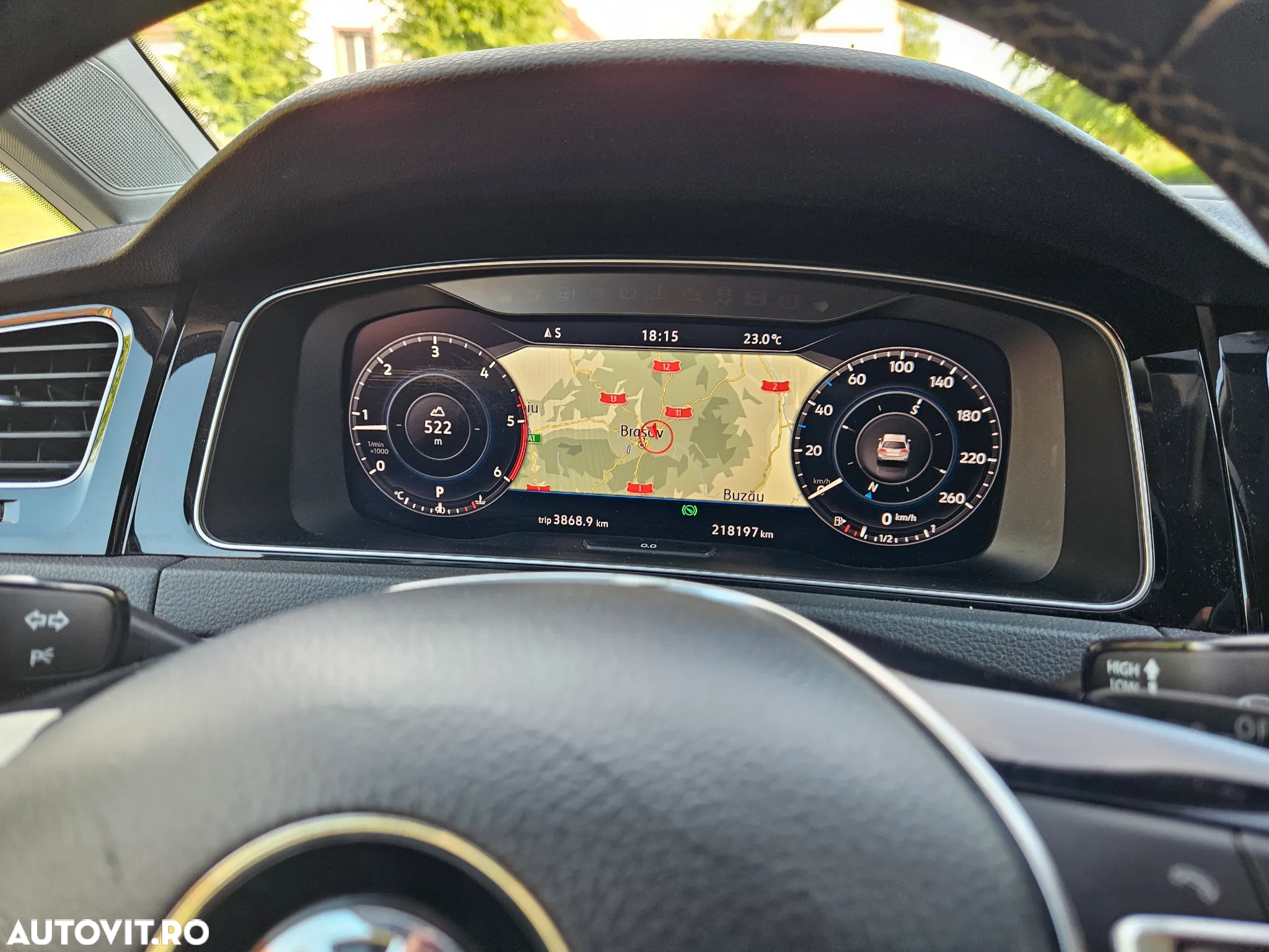 Volkswagen Golf 2.0 TDI DSG Join - 6