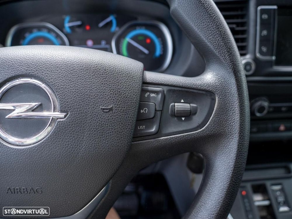 Opel Vivaro - 27