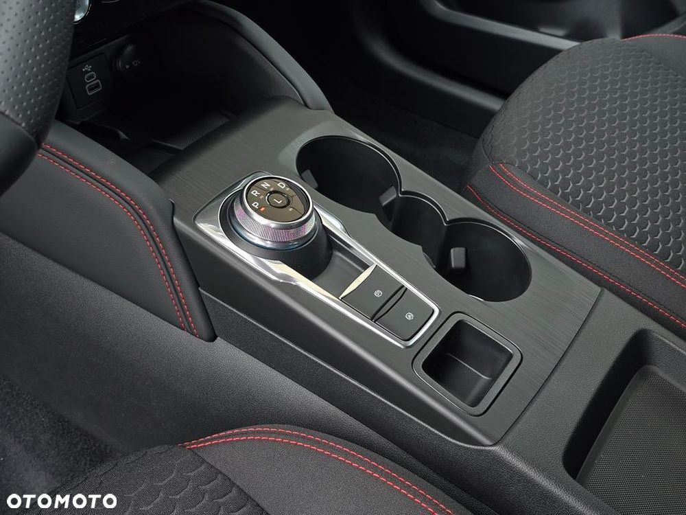 Ford Kuga 2.5 FHEV FWD ST-Line X eCVT - 23