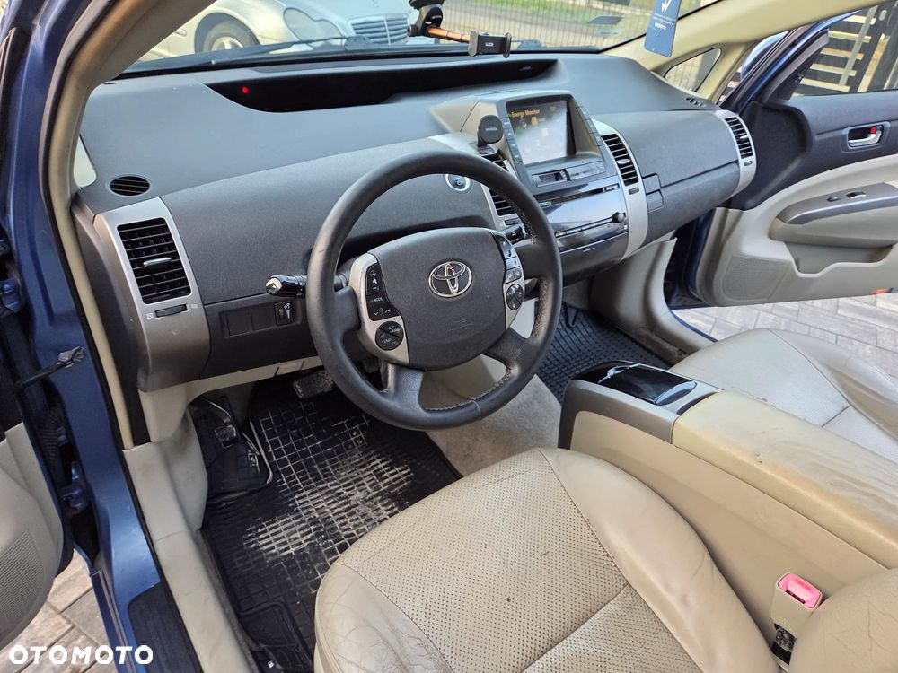 Toyota Prius 1.5 VVT-i Prestige - 20