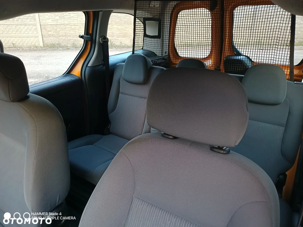 Peugeot Partner 1.6 HDi Active - 10