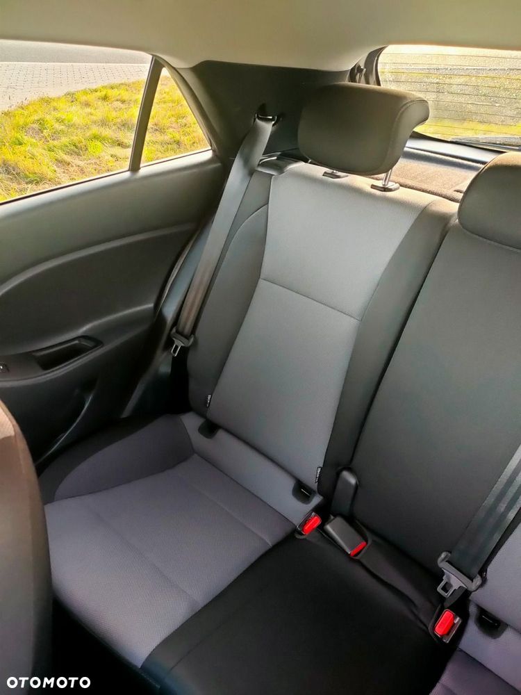 Hyundai i20 - 14