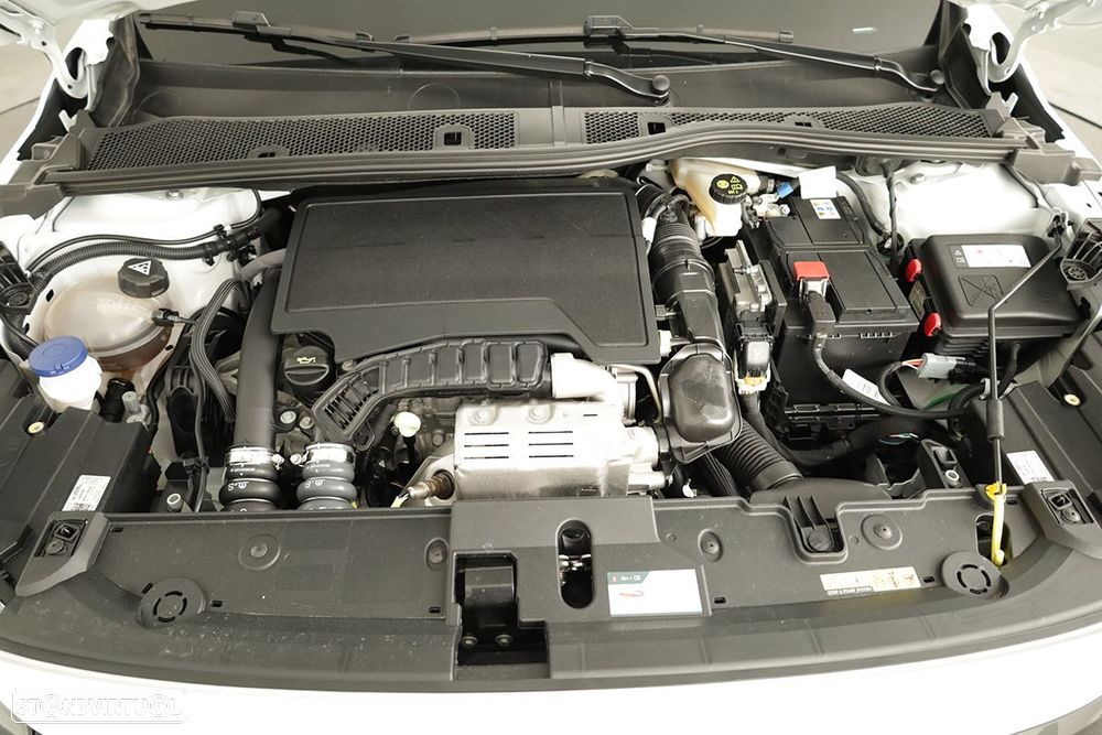 Opel Corsa 1.2 T GS - 22