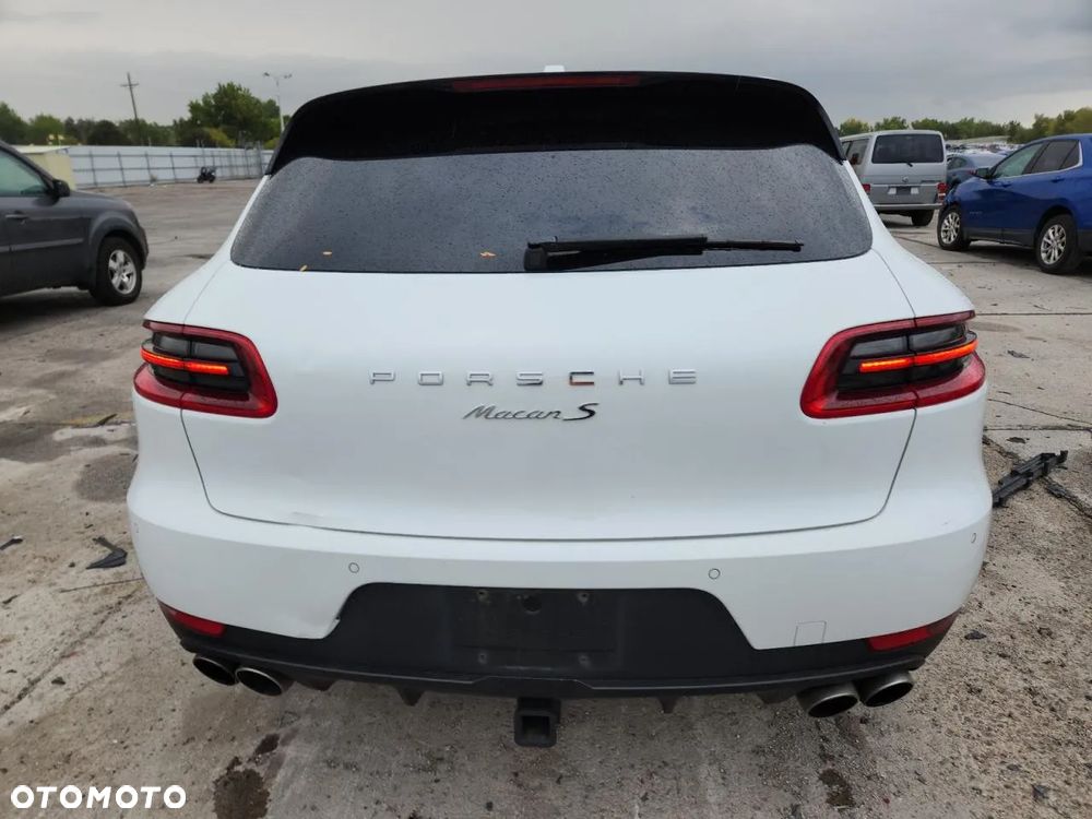 Porsche Macan S - 6
