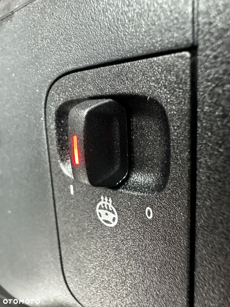 Mercedes-Benz Sprinter 319 CDI Furgon Select długi 4325 mm L3H2 - 27