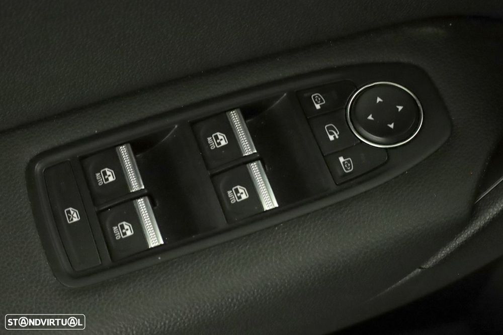 Renault Captur 1.0 TCe Techno Bi-Fuel - 22