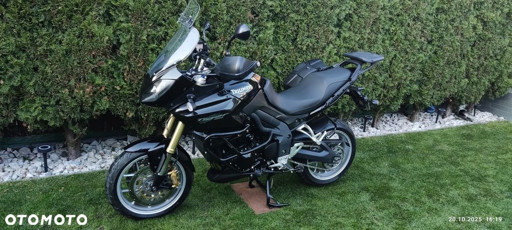 Triumph Tiger - 10