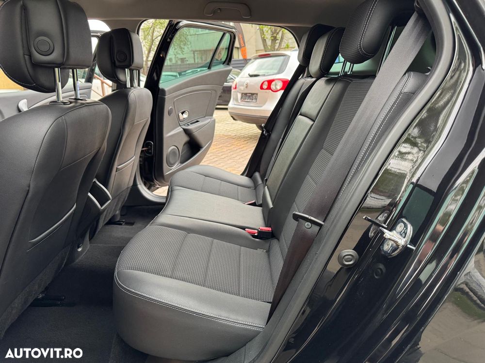 Renault Megane TCe 130 Dynamique - 7