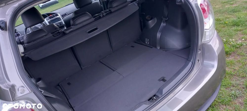 Toyota Verso 1.8 7-Sitzer Executive - 14