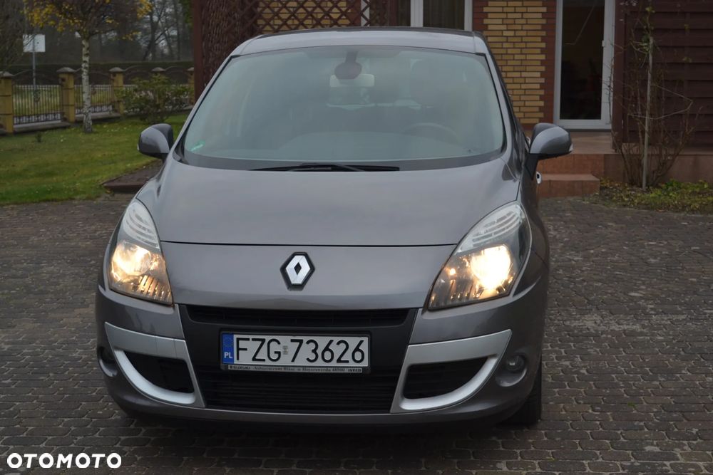 Renault Scenic TCe 130 Luxe - 33