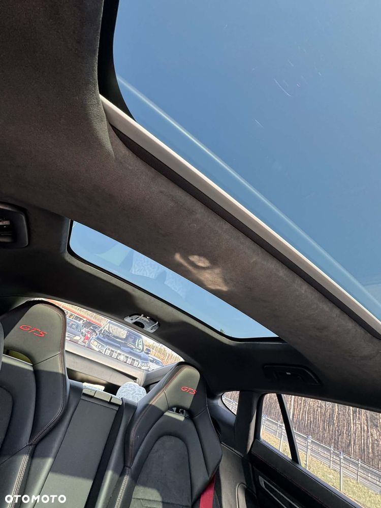 Porsche Panamera - 10