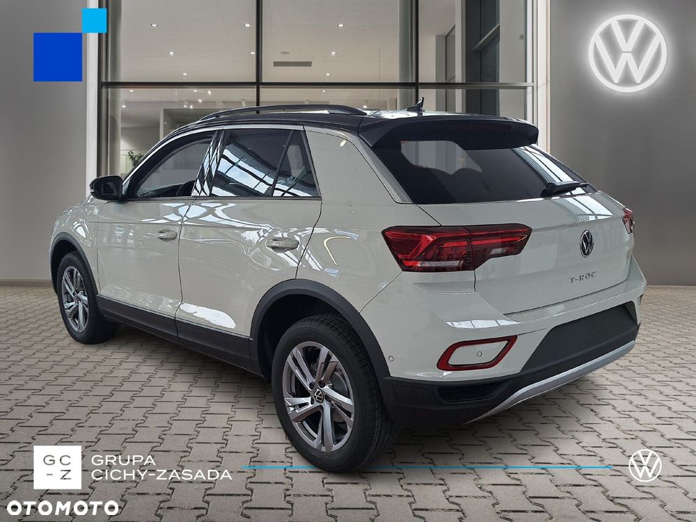 Volkswagen T-Roc - 3