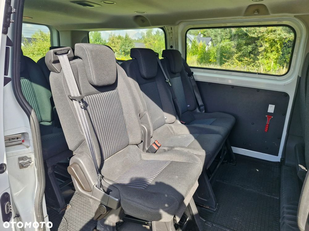 Ford Transit Custom - 12