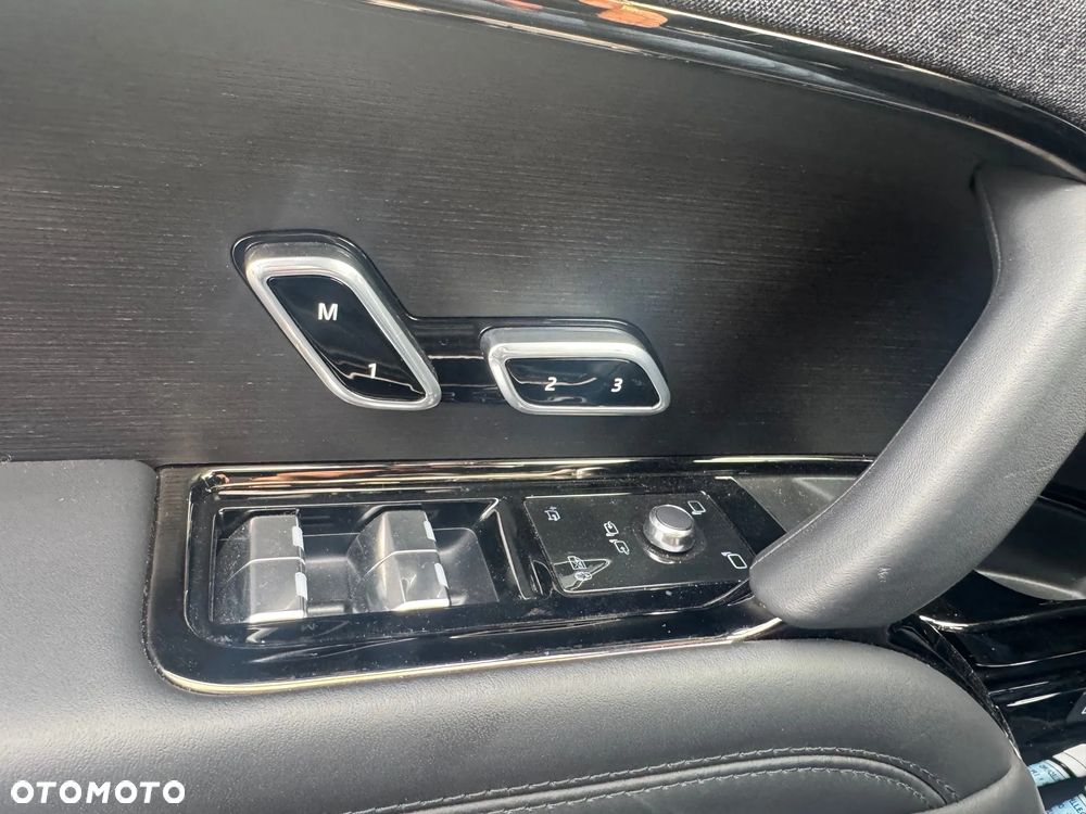 Land Rover Range Rover Sport - 35