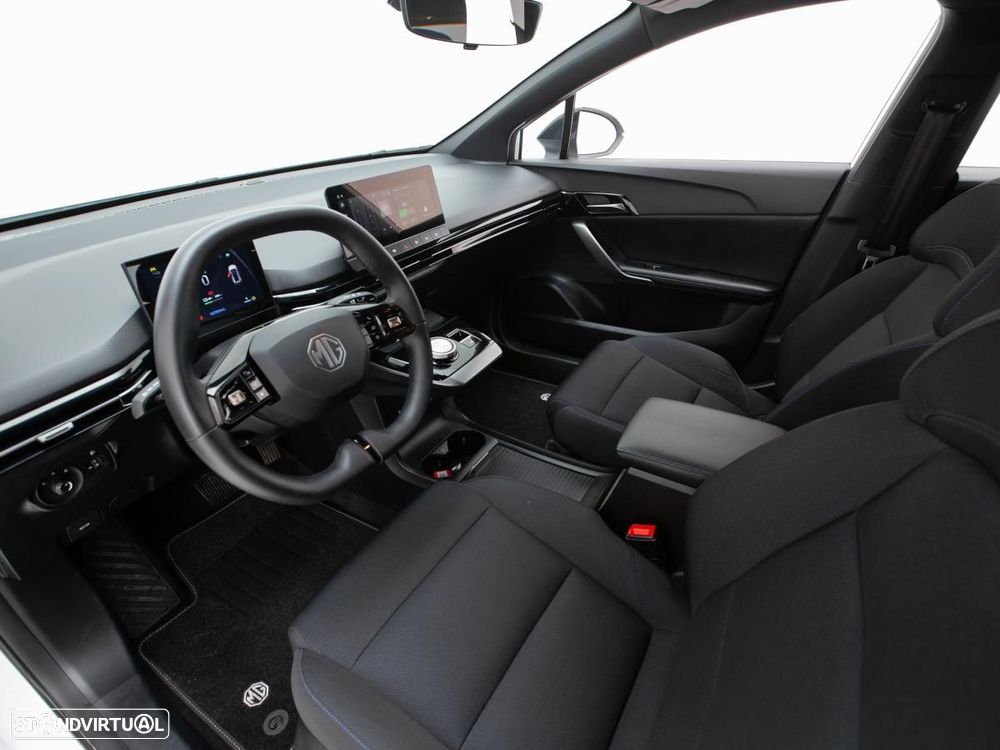MG MG4 51 kWh Standard - 7