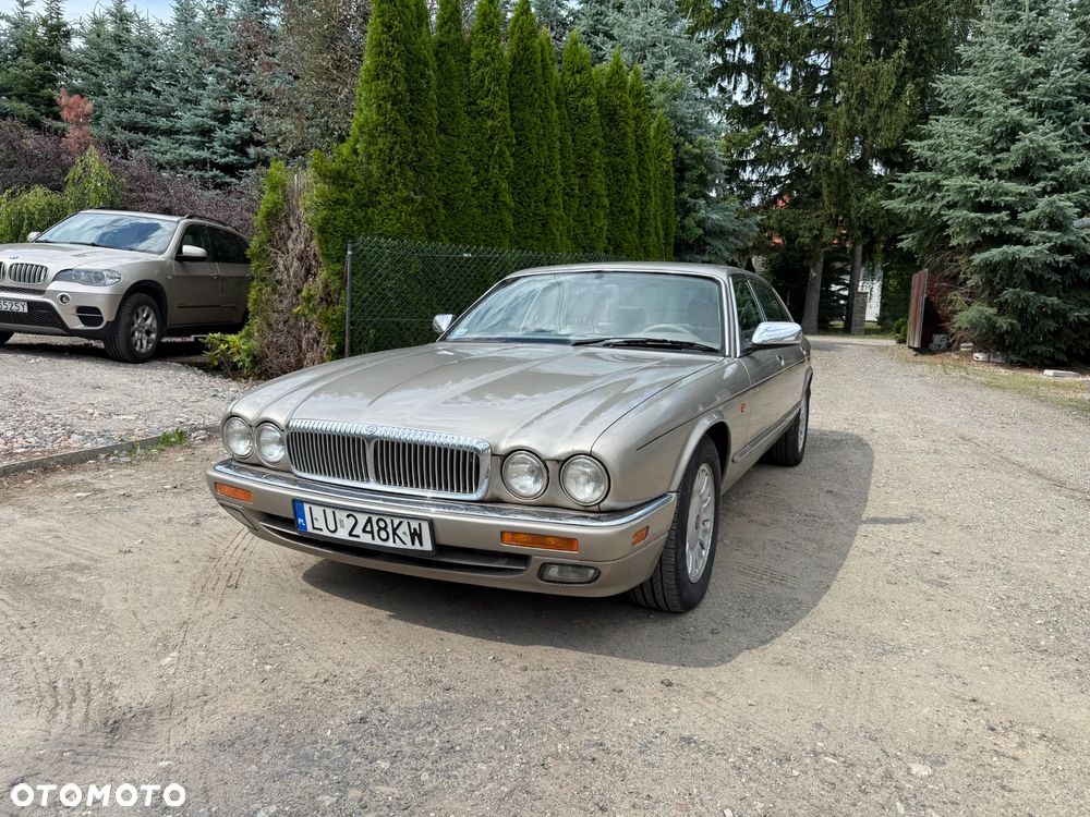 Jaguar Daimler Six - 1