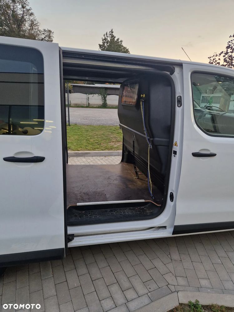 Opel VIVARO - 2