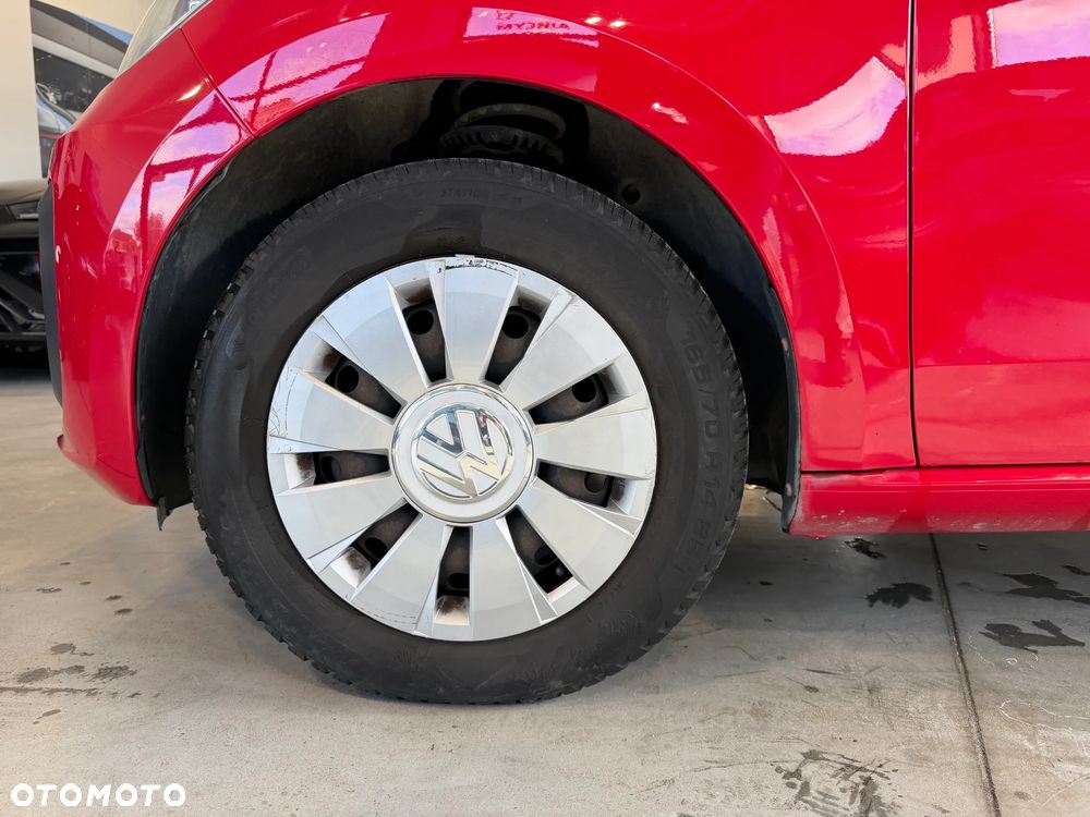 Volkswagen up! BlueMotion Technology colour fortana red - 9