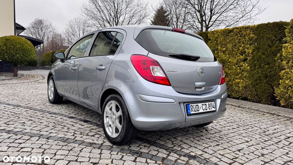 Opel Corsa - 13