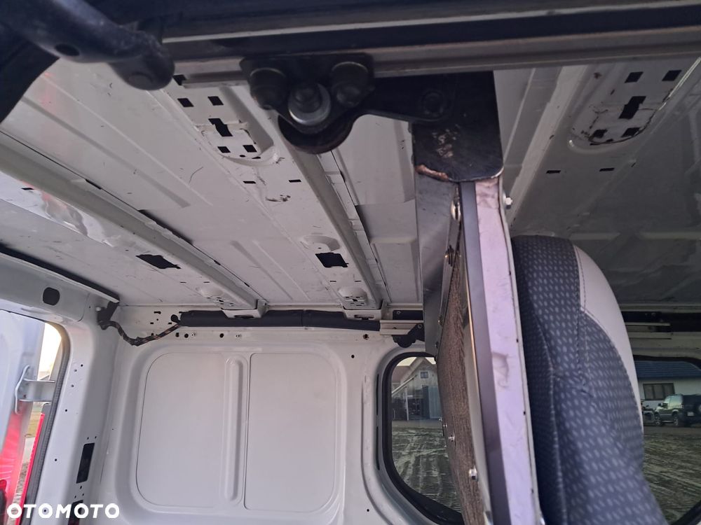 Nissan Primastar, vivaro, trafic - 24