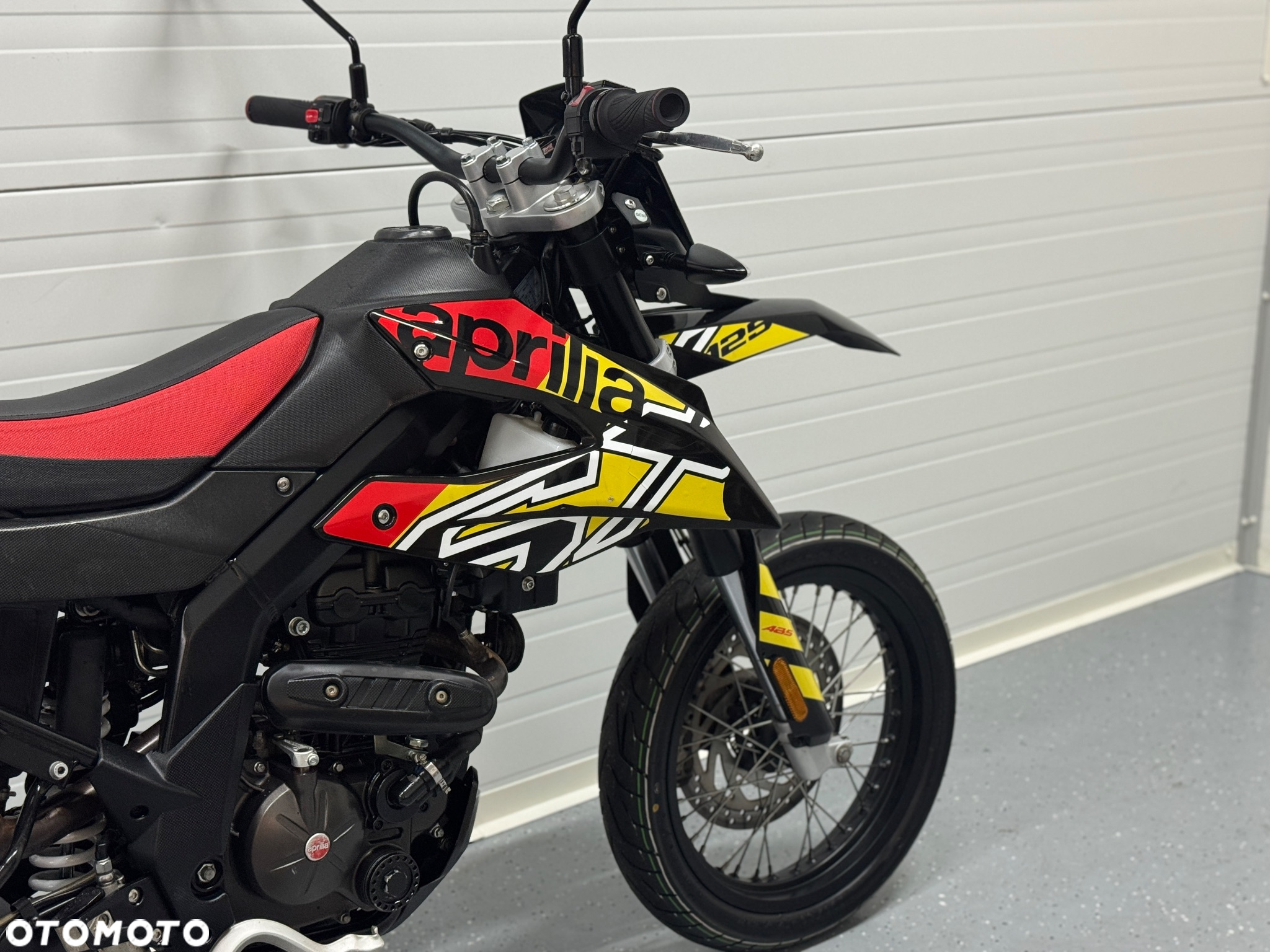 Aprilia SX