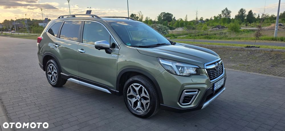 Subaru Forester 2.0i-L Platinum (EyeSight) Lineartronic - 4